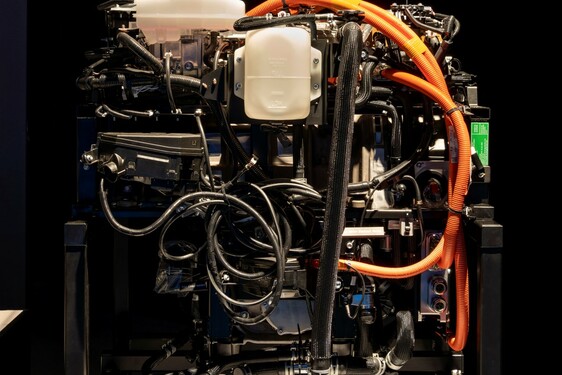 A Toyota megkezdte a 2. generációs üzemanyagcella modulok európai gyártását 