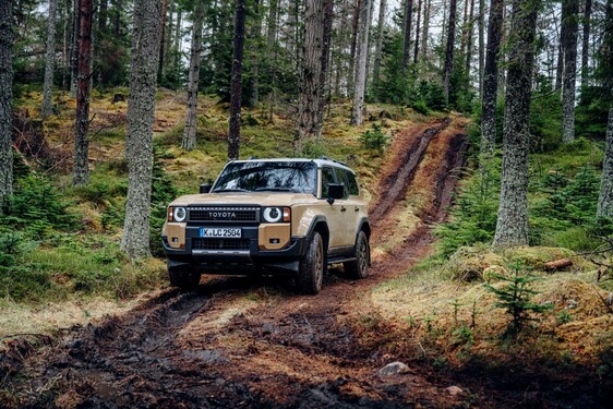Land Cruiser 2024