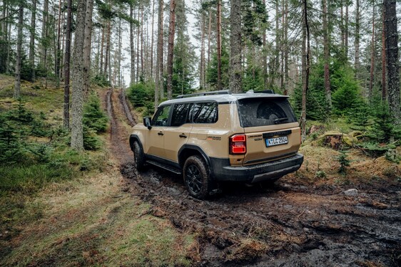 Land Cruiser 2024