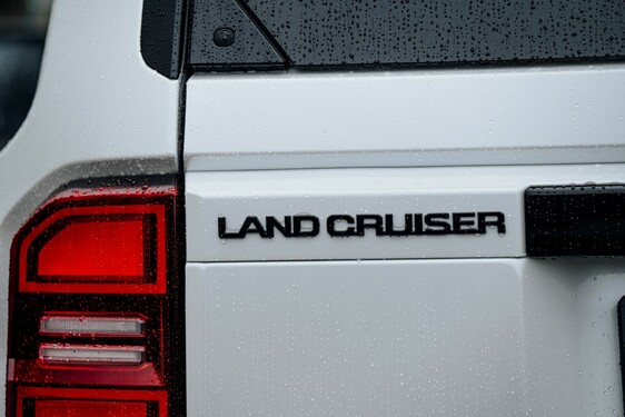 Land Cruiser 2024