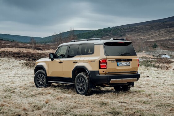 Land Cruiser 2024