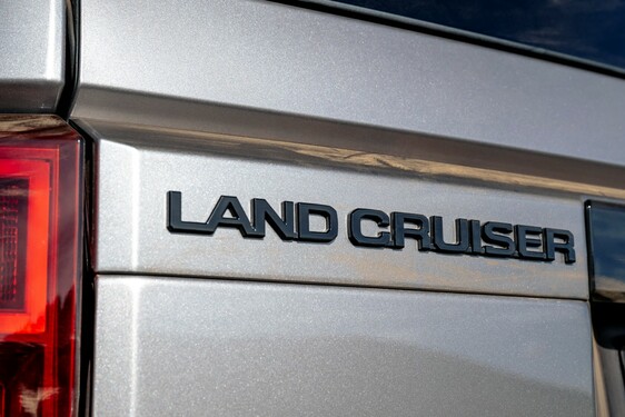 Land Cruiser 2024
