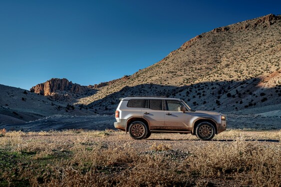 Land Cruiser 2024