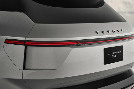 Land Cruiser Se 2025