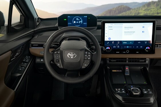 bZ4X Touring 2025