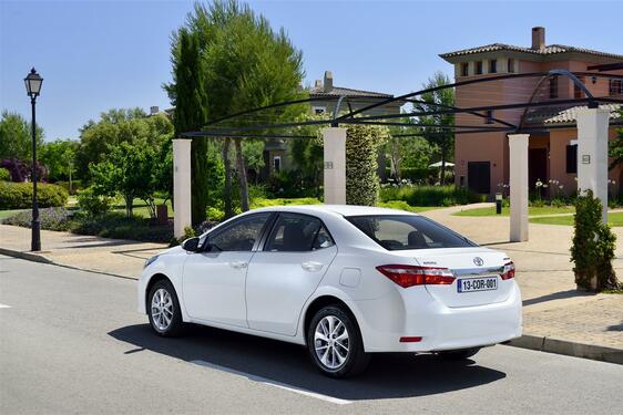 Corolla 2013