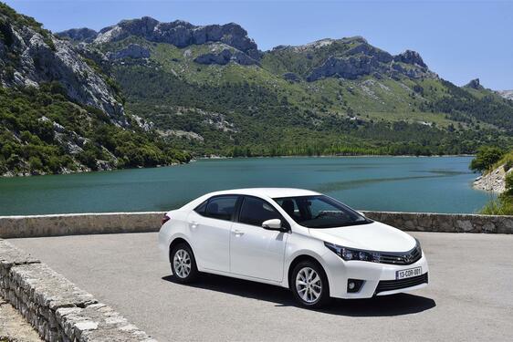 Corolla 2013