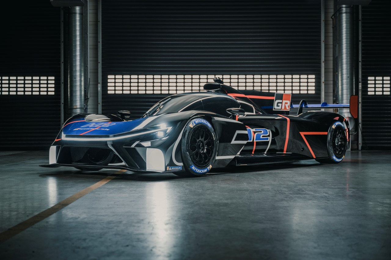 Zespół TOYOTA GAZOO Racing pokazał GR H2 Racing Concept z wodorowym silnikiem spalinowym