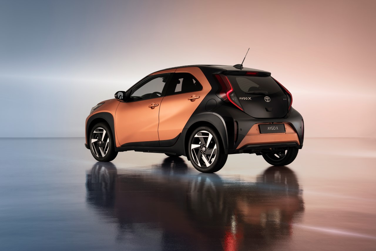 Nové Aygo X poprvé jako hybrid - je zábavnější a hospodárnější