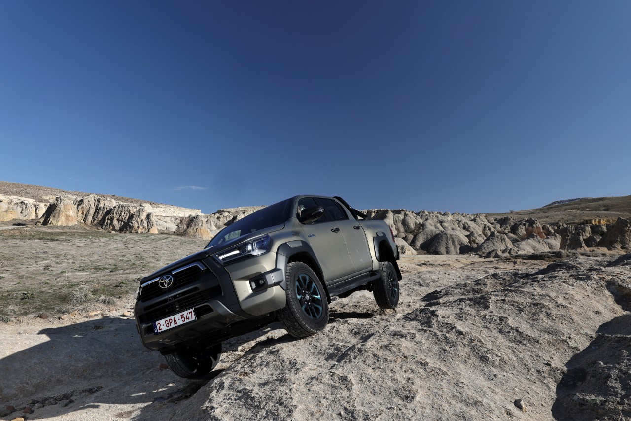 Hilux 2025