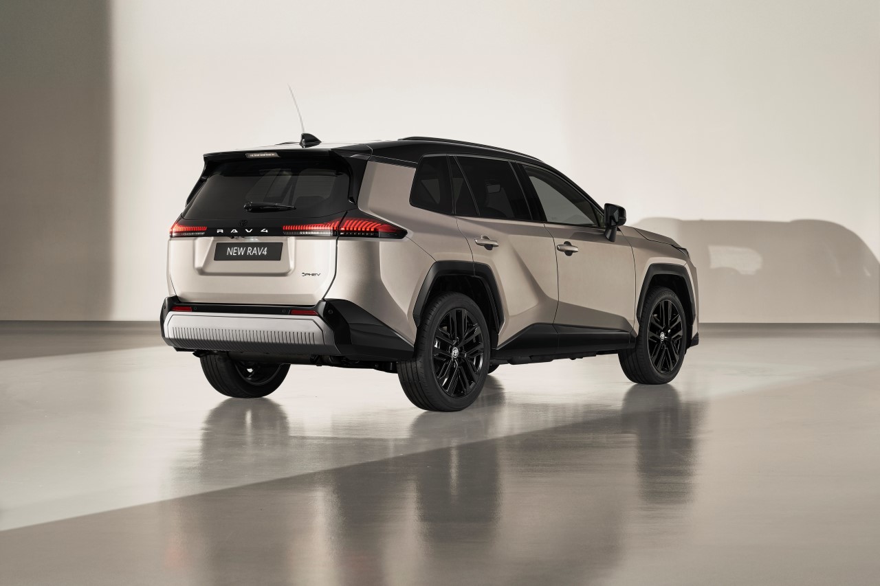  Zcela nová Toyota RAV4 slaví světovou premiéru 