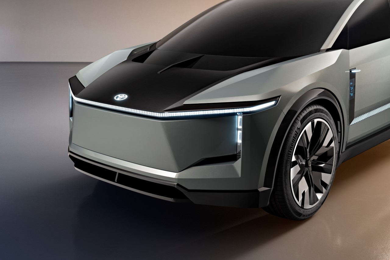 Toyota prezentuje nową generację technologii dla aut elektrycznych w prototypowym FT-3e