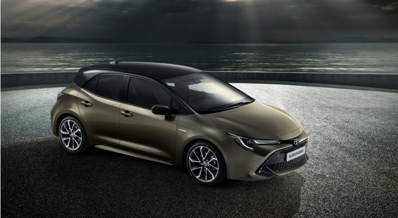 Toyota wchodzi w nową fazę strategii dotyczącej napędów w europejskich modelach