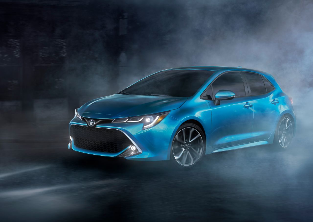 A TOYOTA 2016-BAN MEGÍGÉRTE, 2018-BAN MEG IS ÉRKEZIK KÍNÁBA A PLUG-IN HIBRID COROLLA