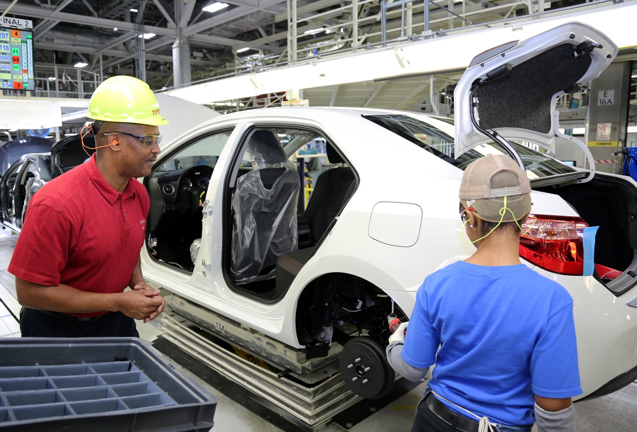 Toyota zainwestuje 170 mln dolarów w produkcję Corolli 12. generacji w fabryce w Missisipi