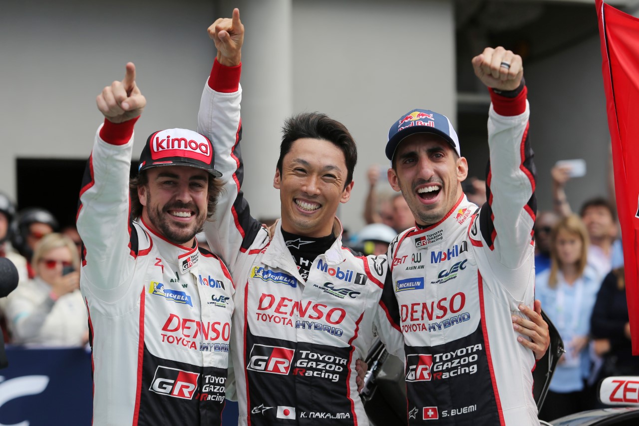 Historyczne zwycięstwo Toyoty w wyścigu Le Mans 24h
