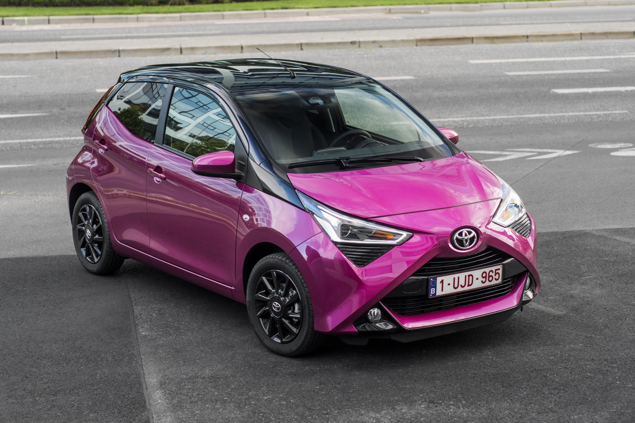 Toyota AYGO niekwestionowanym liderem segmentu A w Polsce