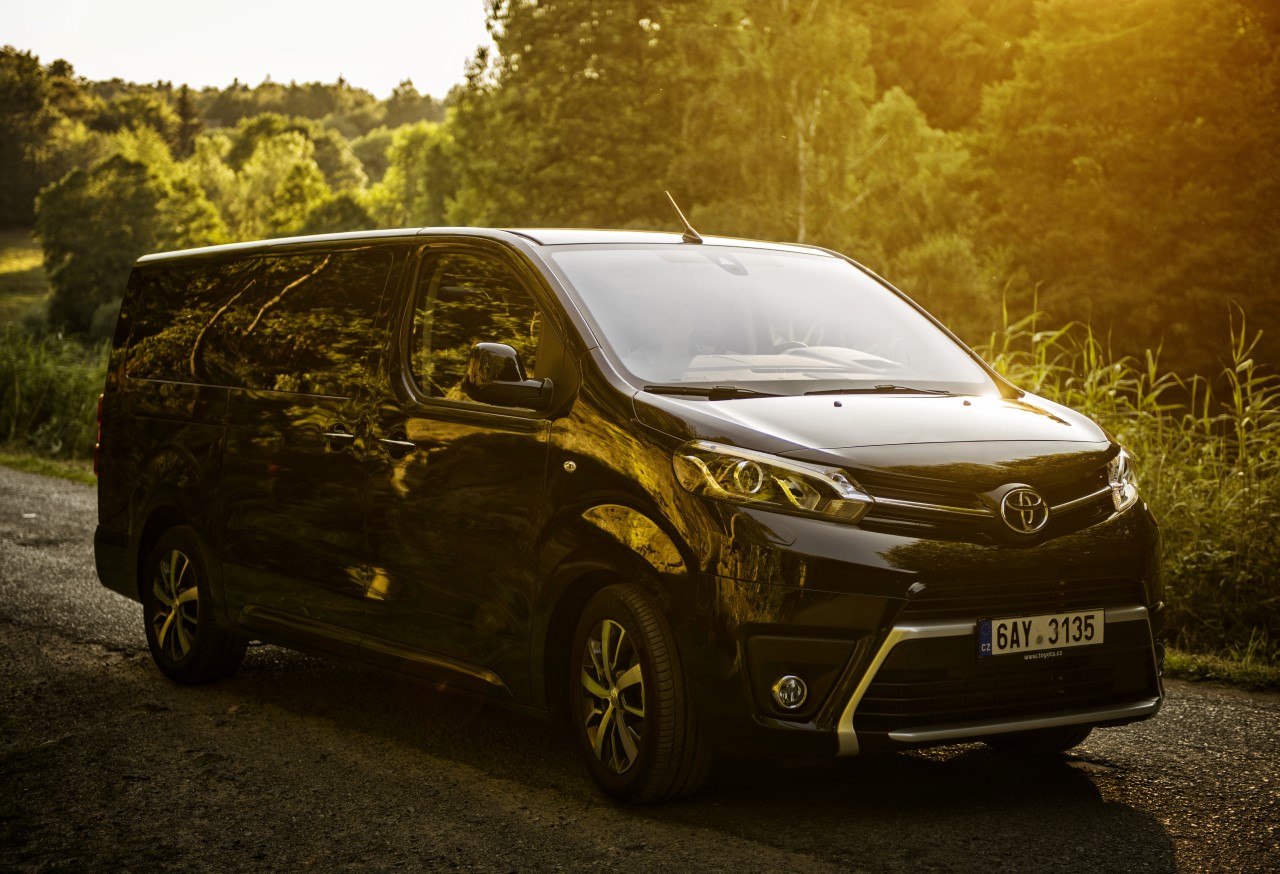 Česká Toyota zvýšila od začátku roku prodej o pětinu na 9 655 vozů