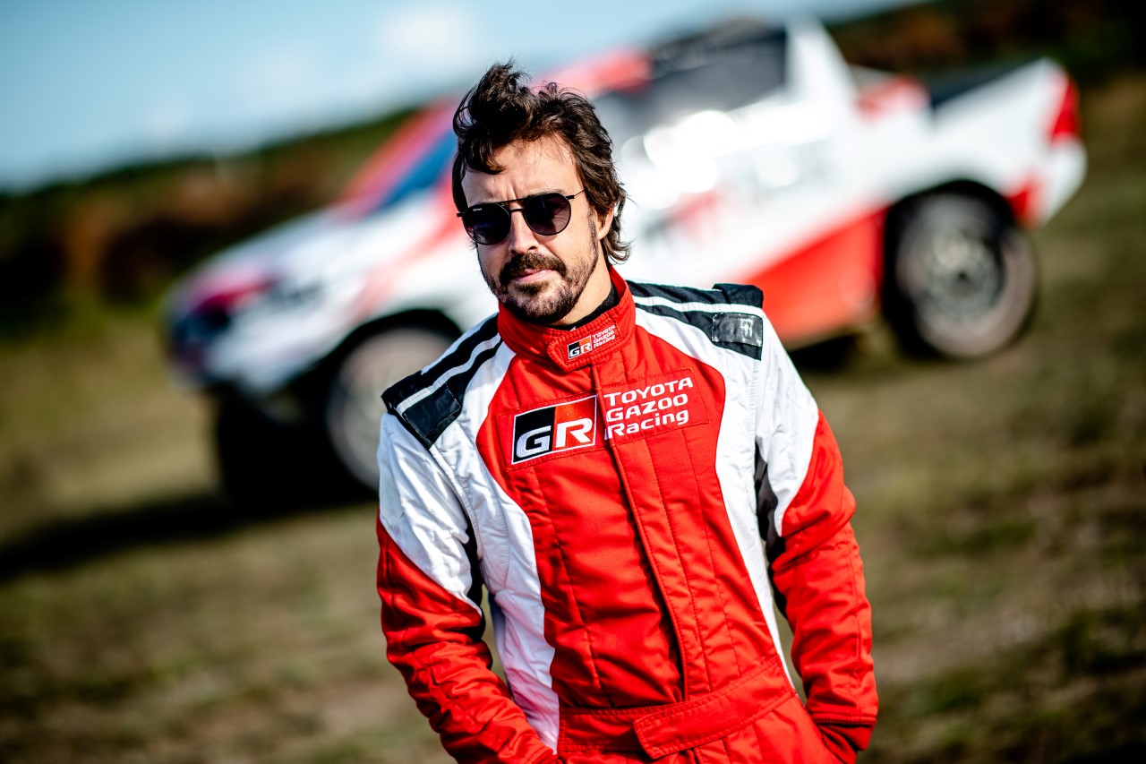 Fernando Alonso testował w Szczecinie Hiluxa zespołu TOYOTA GAZOO Racing