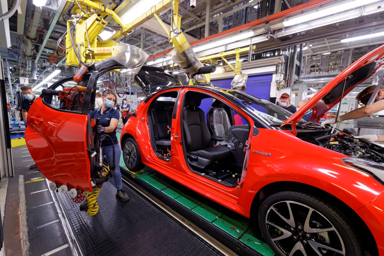 Toyota Motor Europe spúšťa vo Francúzsku výrobu nového Yarisu, prvého kompaktného vozidla s architektúrou Toyota New Global Architecture