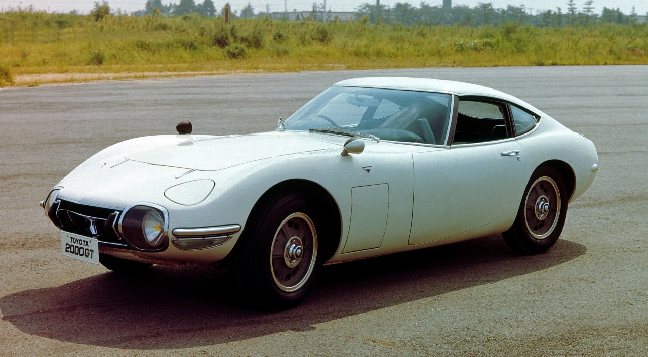 Toyota rozpoczyna sprzedaż części do klasycznego coupe 2000GT w ramach programu GR Heritage Parts Project