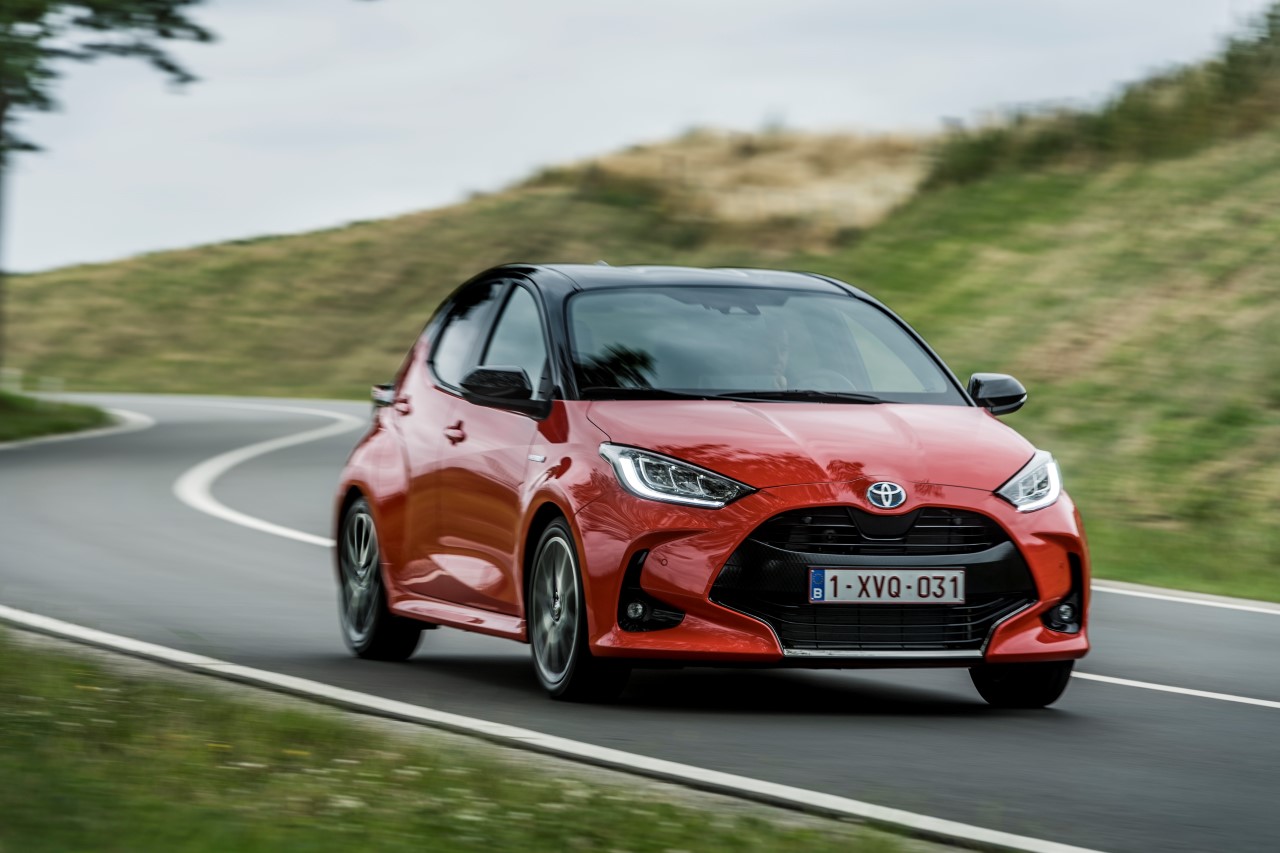 Egyedülállóan gazdag felszereltséggel és prémium funkciókkal érkezik a vadonatúj Toyota Yaris
