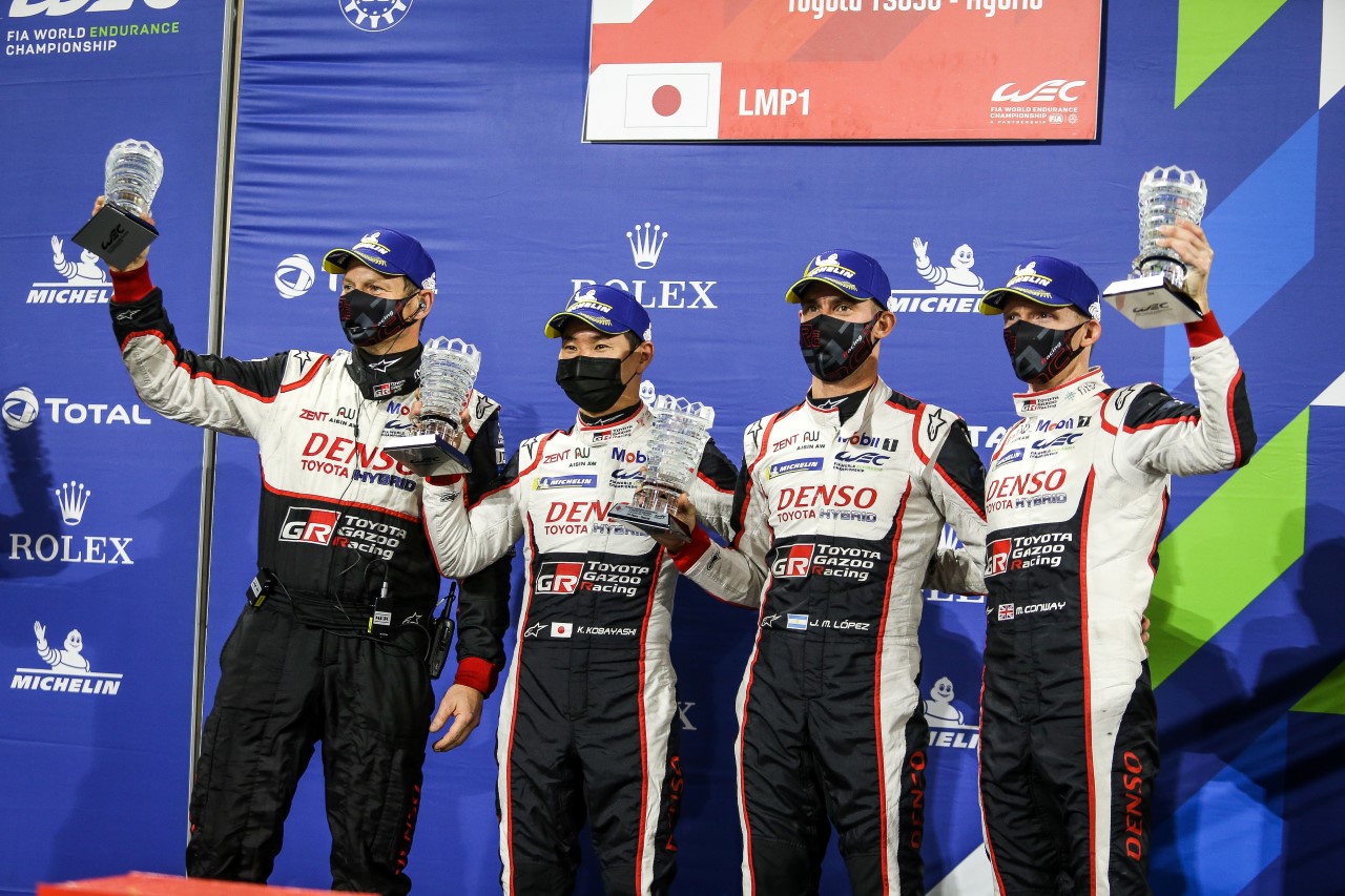 Podwójne zwycięstwo Toyoty w Bahrajnie przesądziło o zdobyciu tytułów mistrza świata w klasyfikacji kierowców