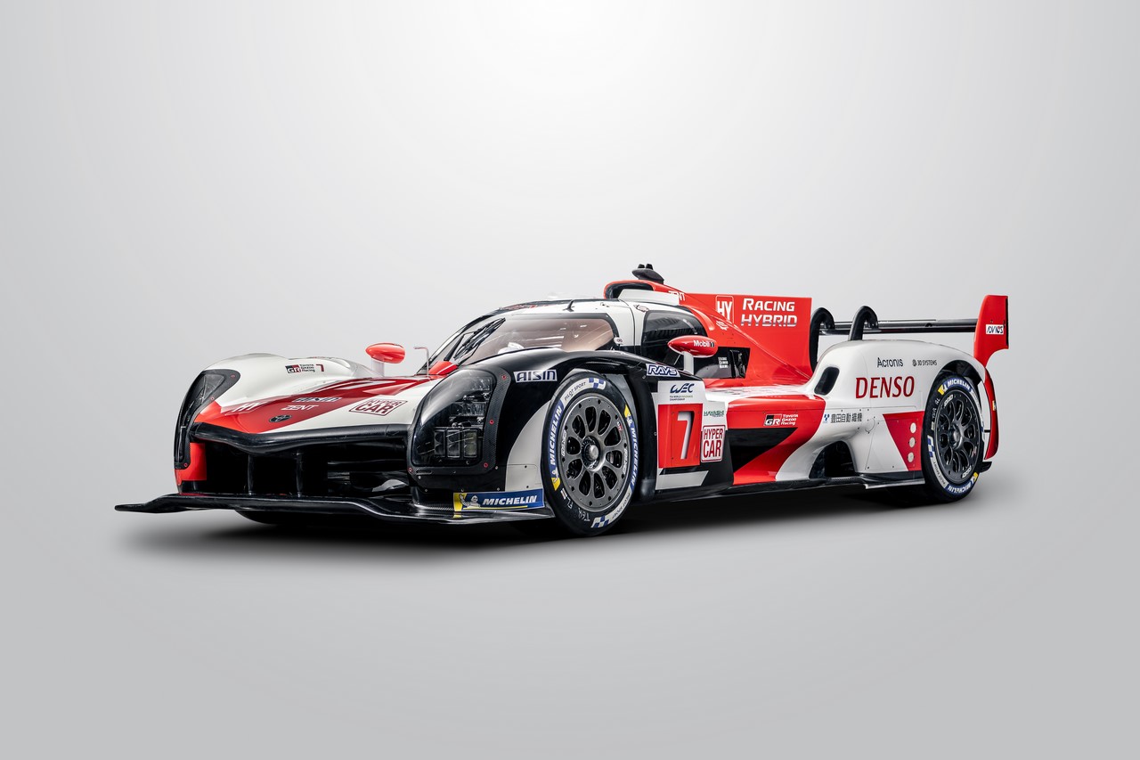 TOYOTA GAZOO Racing prezentuje hipersamochód GR010 HYBRID