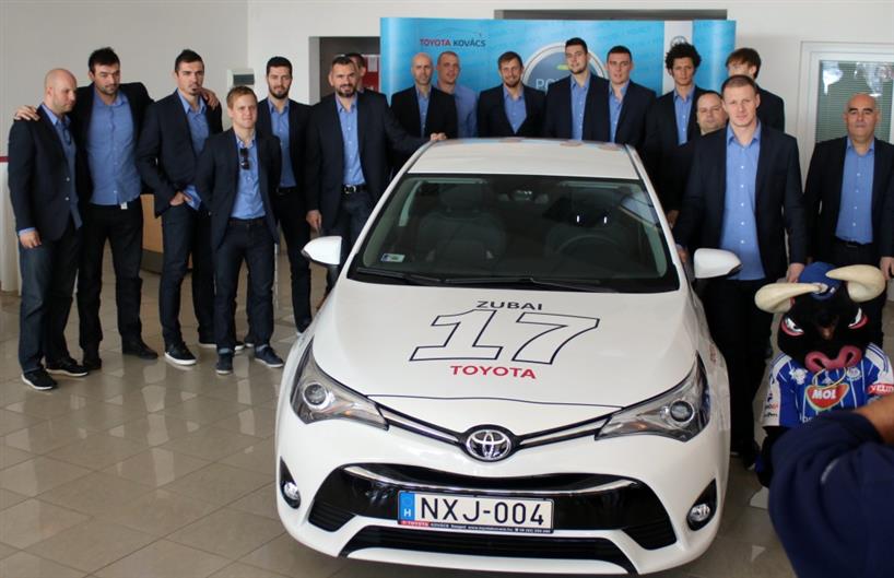 ÚJABB ÉVRE HOSSZABBÍTJA MEG A MOL-PICK SZEGED KÉZILABDACSAPAT TÁMOGATÁSÁT A TOYOTA