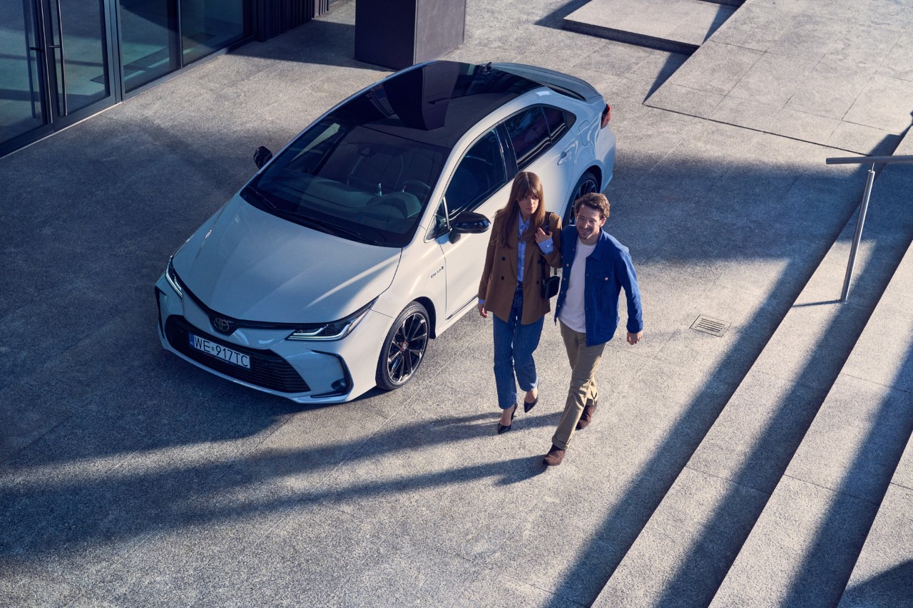 Hlavní hvězdou prvního letošního Toyota Víkendu bude Corolla Sedan v provedení GR Sport