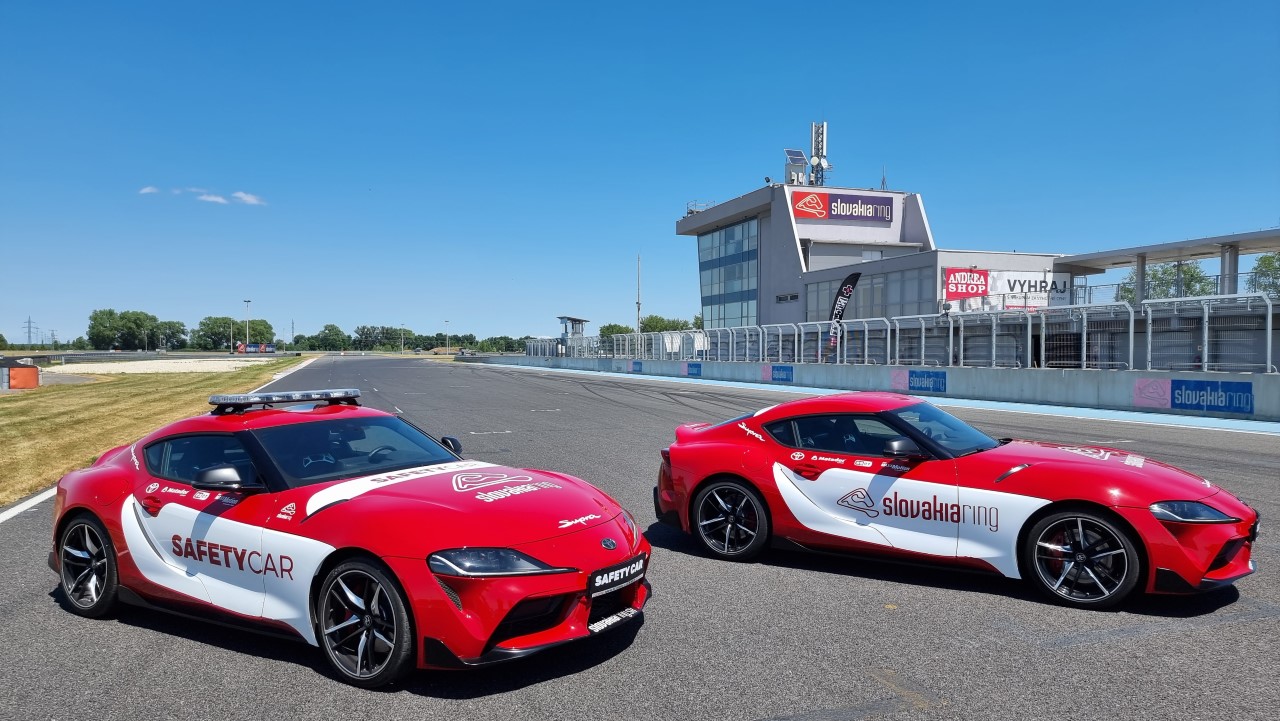 Toyota Supra - nové safety a leading cars pre SLOVAKIA RING