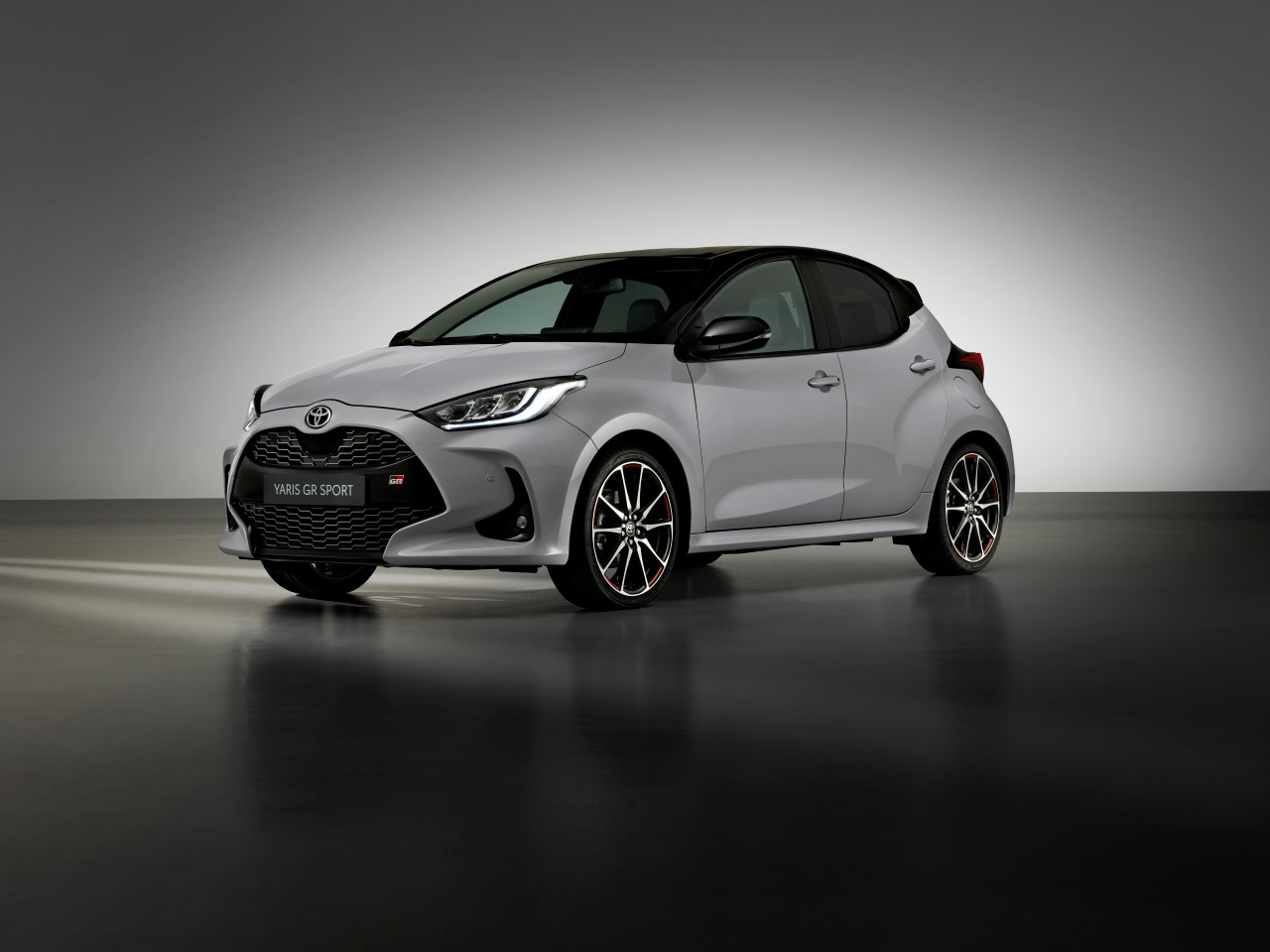 Toyota rozšiřuje modelovou řadu Yaris o variantu GR SPORT  