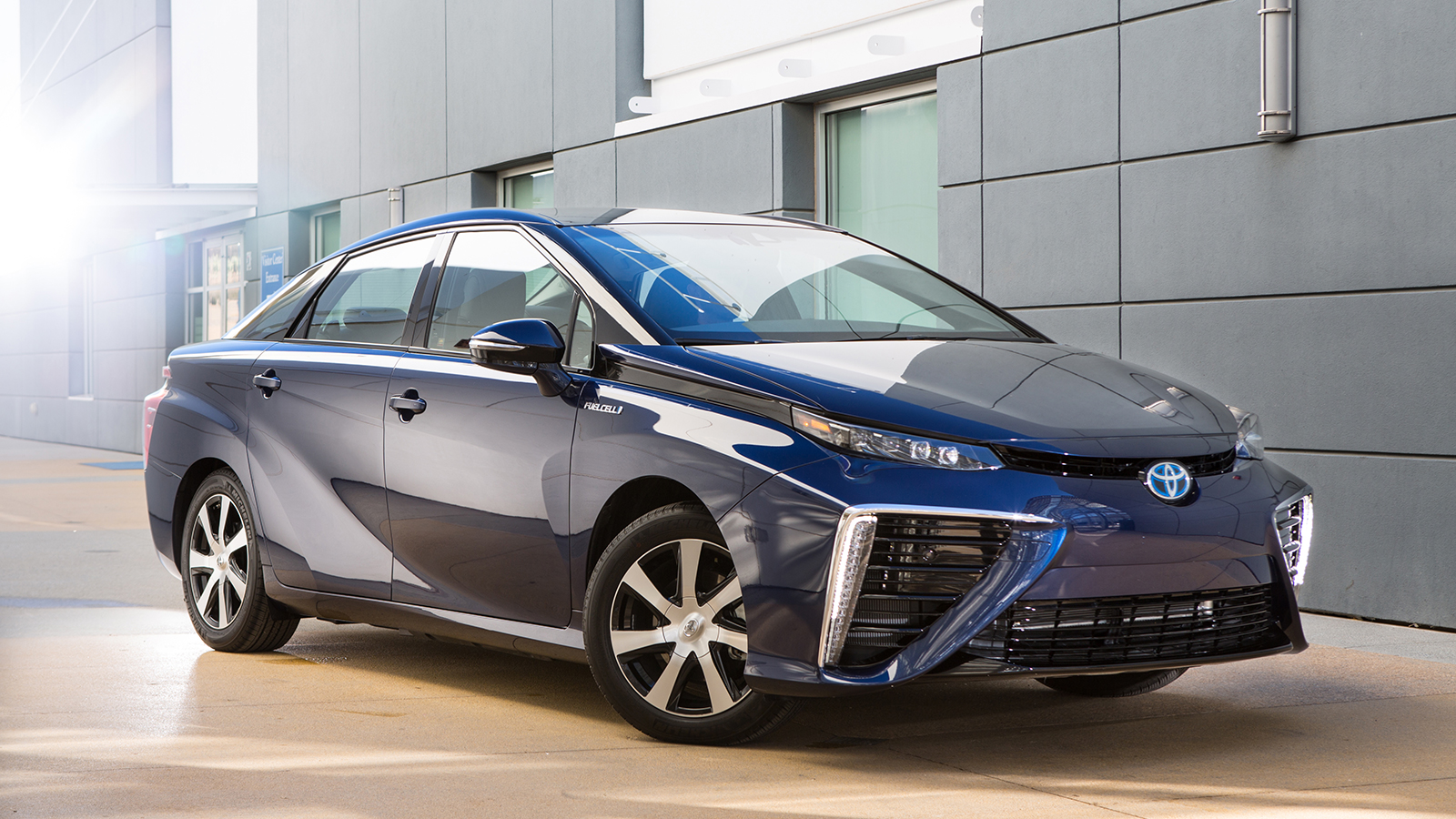 MINDEN ALKALMAZOTTJA SZÁMÁRA ELÉRHETŐVÉ TENNÉ AZ ÜZEMANYAGCELLÁS TOYOTÁT EGY HOLLAND VÁLLALAT