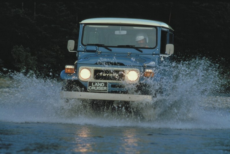 60 lat doświadczeń Toyoty w dziedzinie napędów 4x4 – terenowe Toyoty dziś 