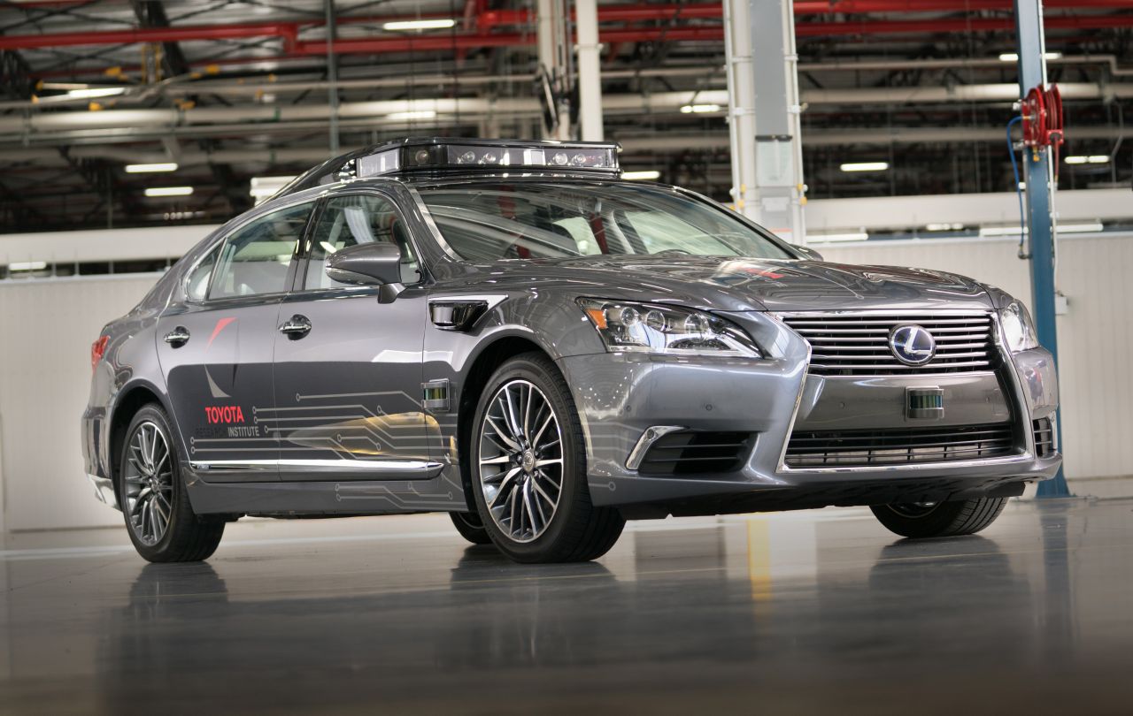 Toyota Research Institute prezentuje nową generację samochodu autonomicznego 