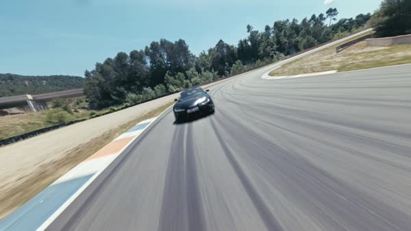 GR Supra 2025 Clip