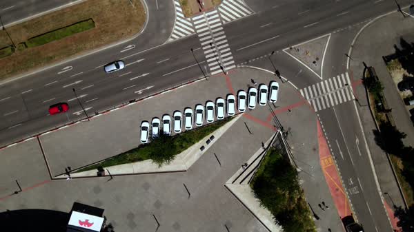 Toyota odovzdala 35 vozidiel Slovenskému futbalovému zväzu