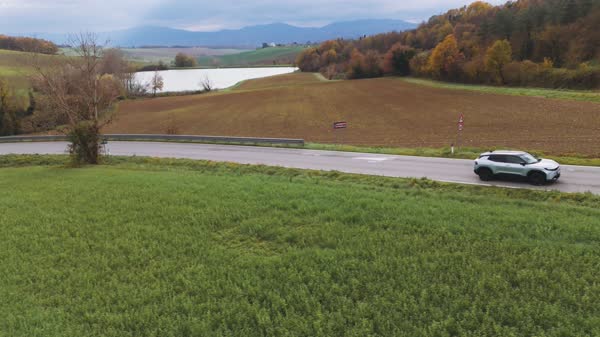 Toyota Urban Cruiser 2026 CLIP