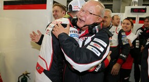 Zespół TOYOTA GAZOO Racing zajął 1. i 2. miejsce w wyścigu Fuji 6h