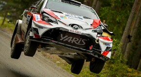 Historické víťazstvo Fínov s Toyotou Yaris WRC na domácej rallye 
