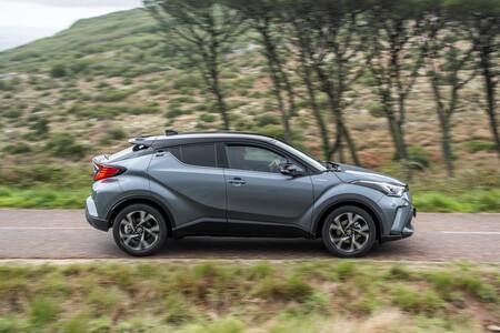 Toyota Motor Europe sprzedała w 3 miesiące ponad 200 000 zelektryfikowanych aut. Wyniki z pierwszego kwartału 2023 roku 