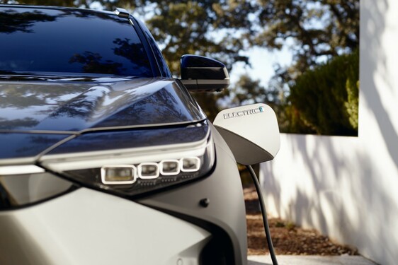 Toyota rozpocznie produkcję baterii nowej generacji w 2026 roku