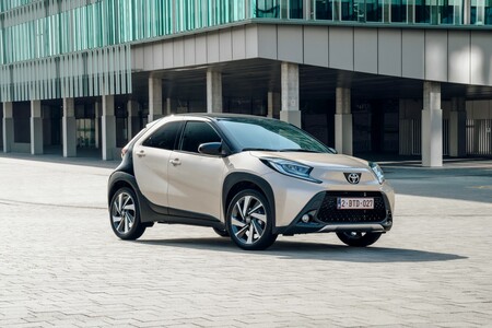 Od Aygo do Aygo X. Kolejne generacje Toyoty zaprojektowanej specjalnie dla europejskich klientów