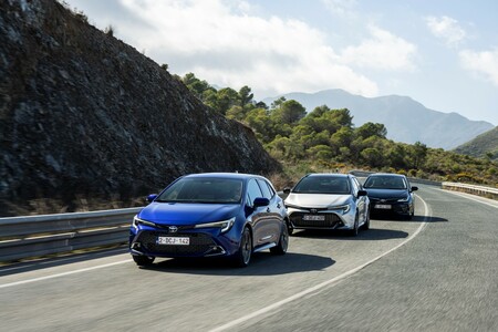 Już blisko 38 tys. nowych Toyot zarejestrowano w 2023 roku. Corolla najpopularniejszym modelem, Yaris Cross najchętniej wybierany przez klientów indywidualnych