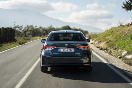 Cztery Toyoty w Top10 najpopularniejszych aut na świecie w pierwszym kwartale 2025 roku
