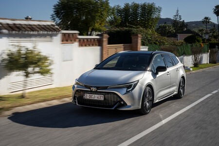 Toyota Motor Europe z rekordową sprzedażą w 2023 roku. Yaris Cross najpopularniejszym modelem