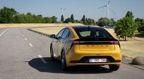 Prius Plug-in Hybrid 2023