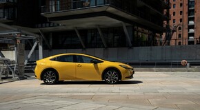 Prius Plug-in Hybrid 2023