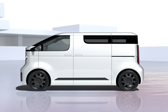 Toyota viste frem en ny elektrisk minivan prototype på Japan Mobility Show