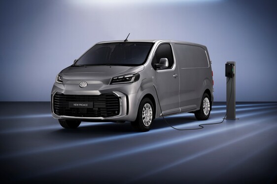 PROACE Electric 2023